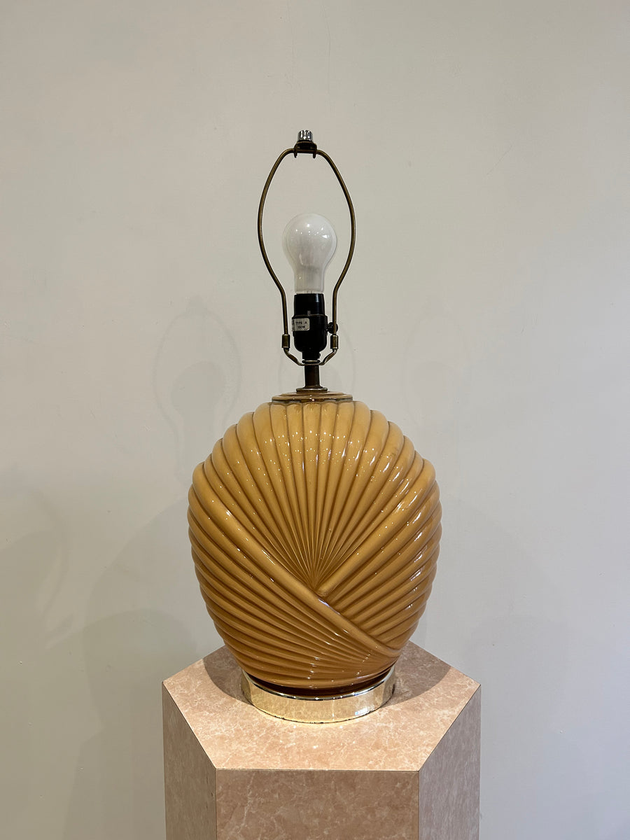 XL beige art deco glass seashell lamp