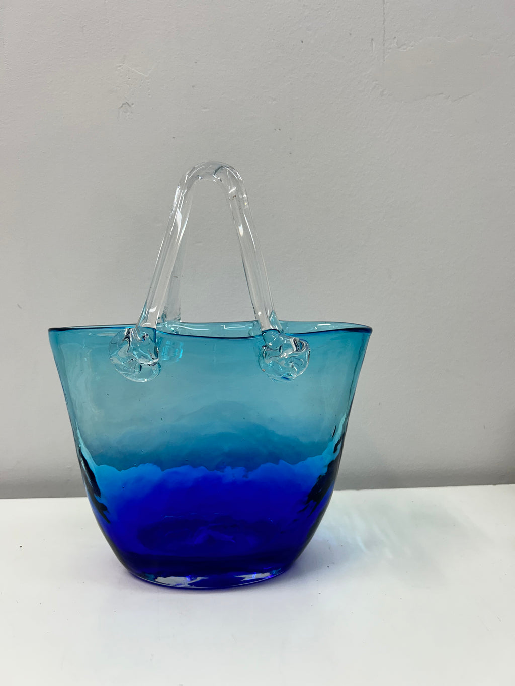 Sac à main en verre bleu ombré de style verre de Murano
