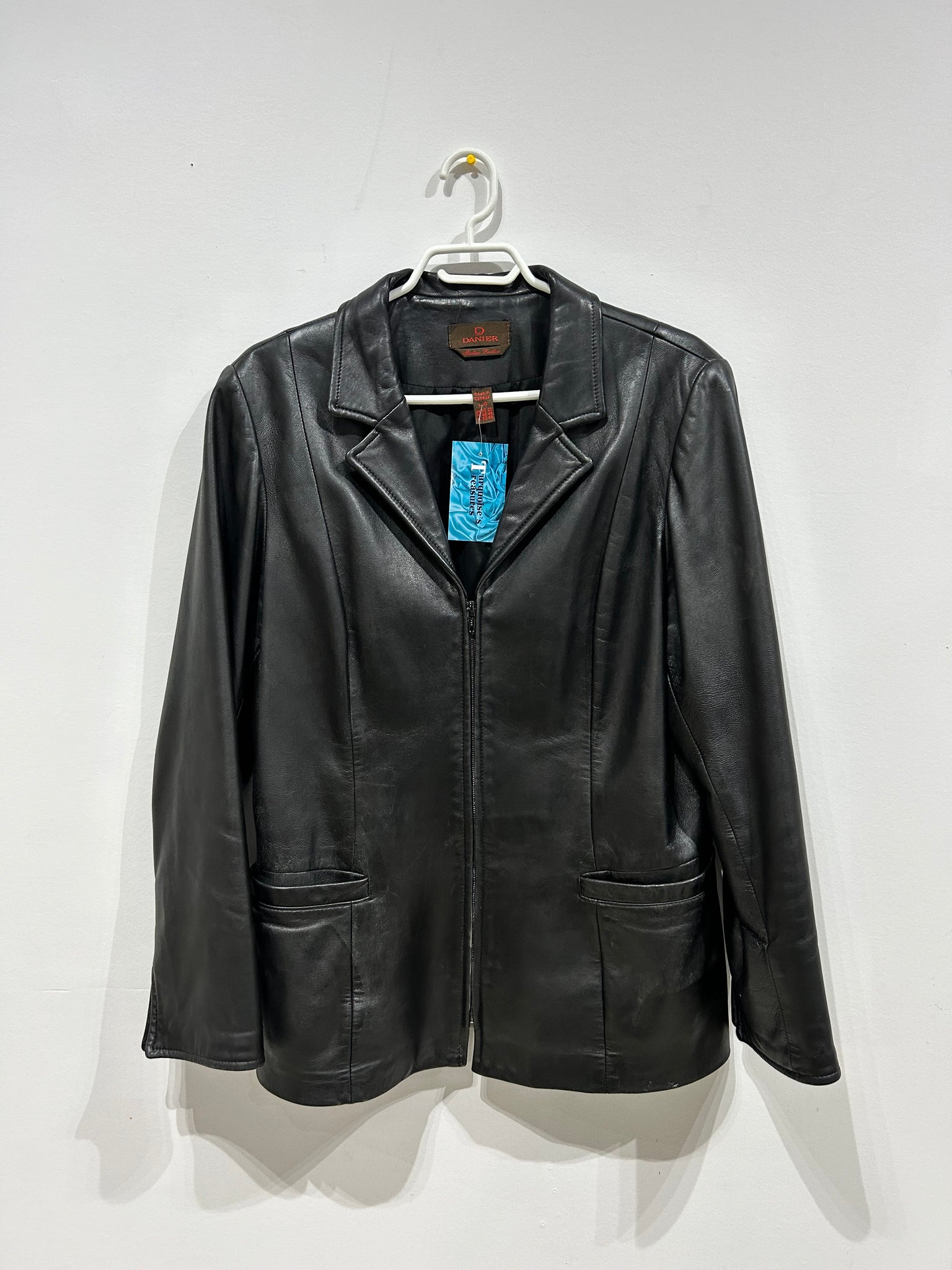 Thrifted vintage & pre-loved genuine leather jackets