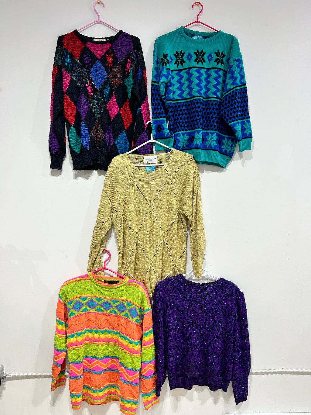 Chandails & tricots vintage & pré-aimés partie 1