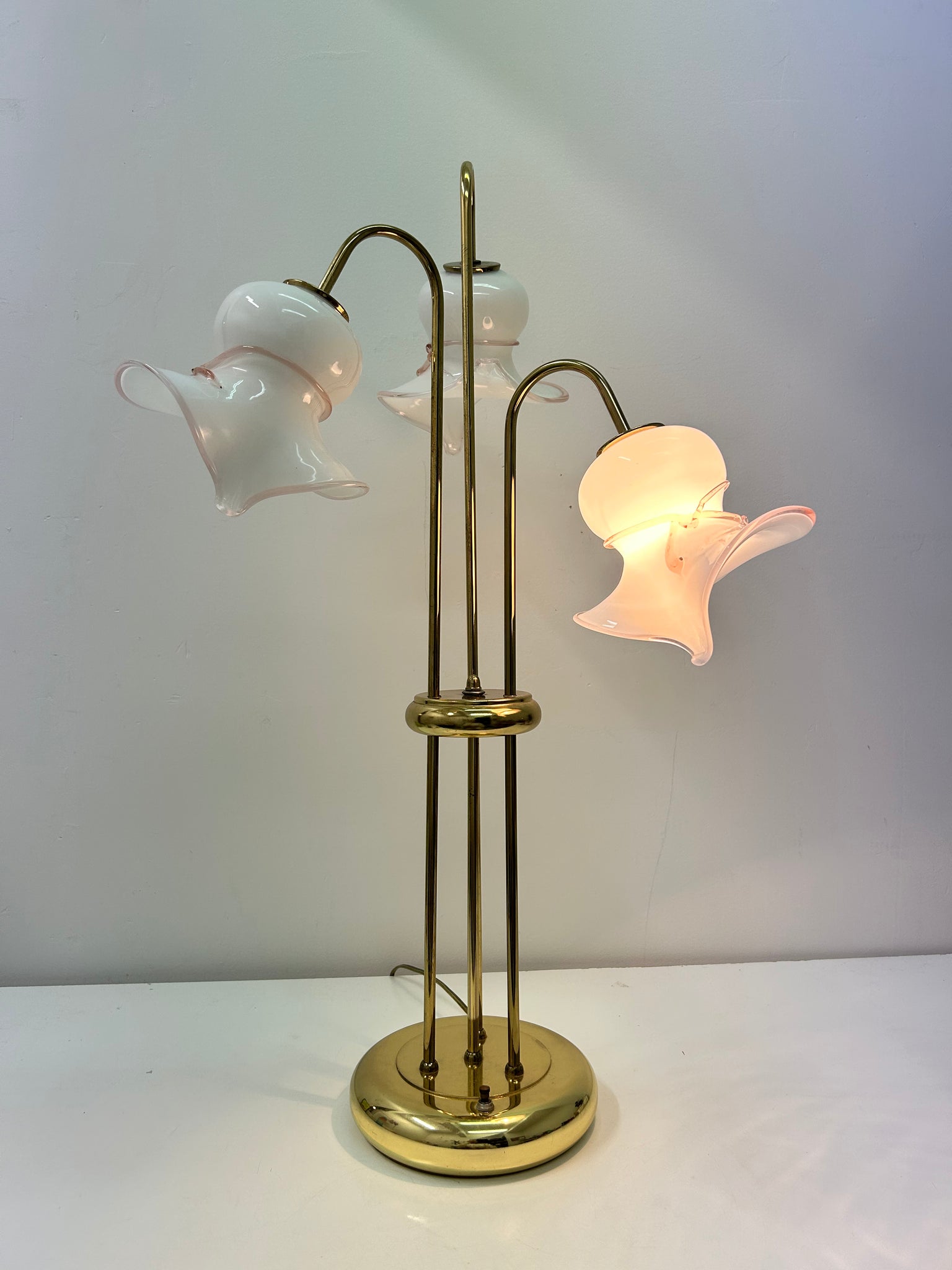 Murano glass & brass table lamp