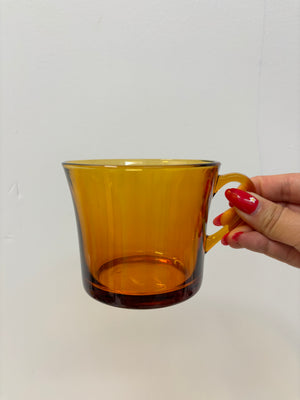 Ensemble de grandes tasses Duralex en verre ambré