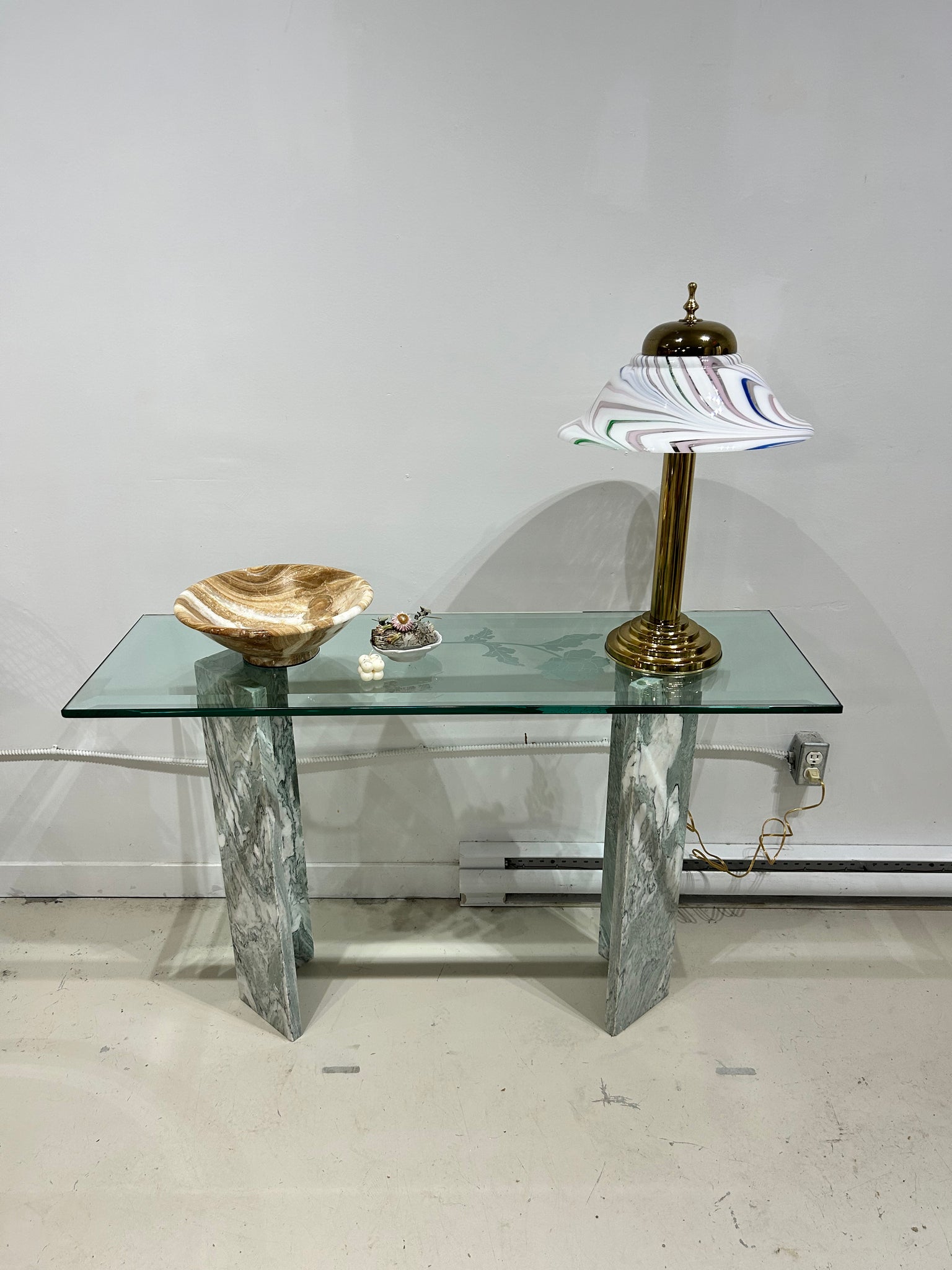 Table console en marbre & verre