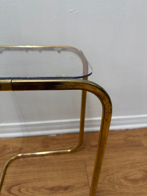 Tables d’appoint C doré laiton