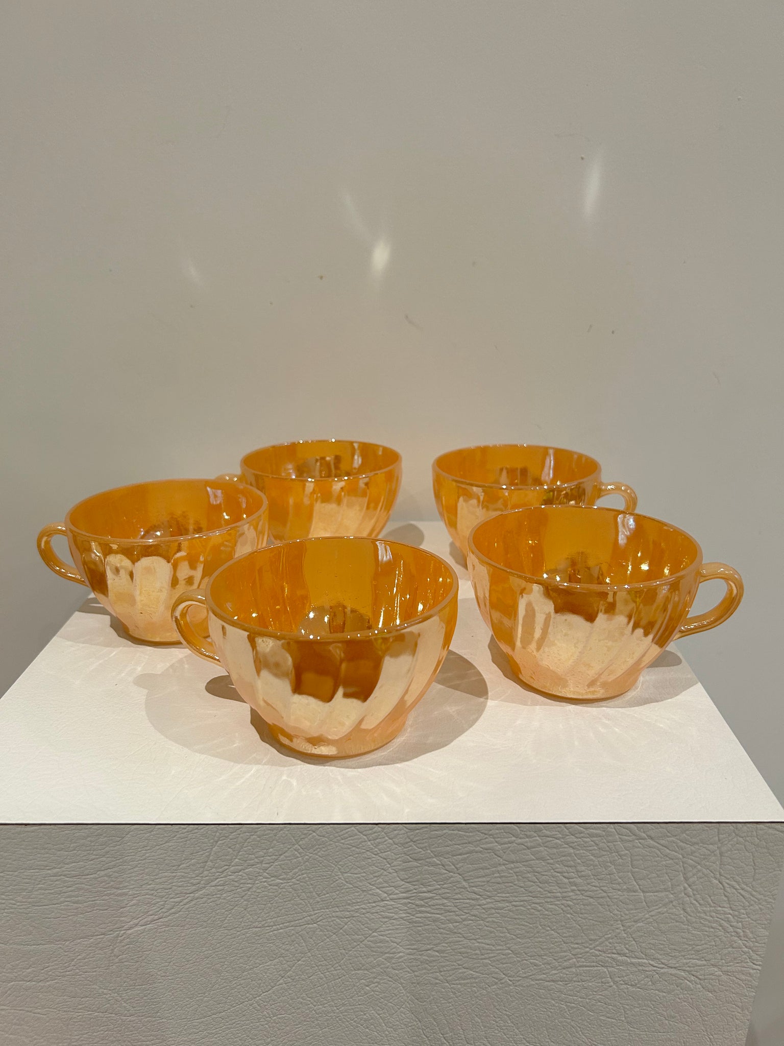 Termocrisa peach lustre cups & saucers