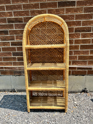 Medium arched wicker shelves