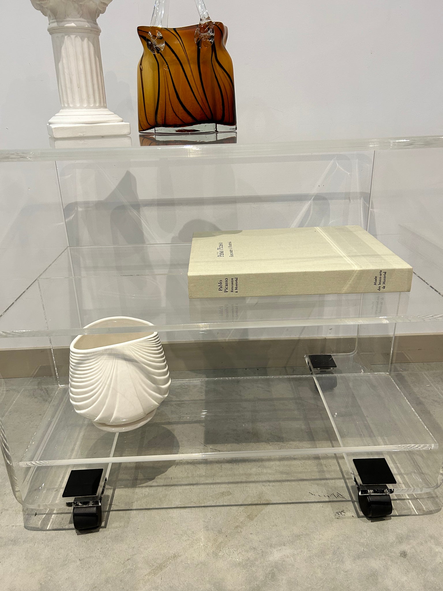 Small lucite side discount table