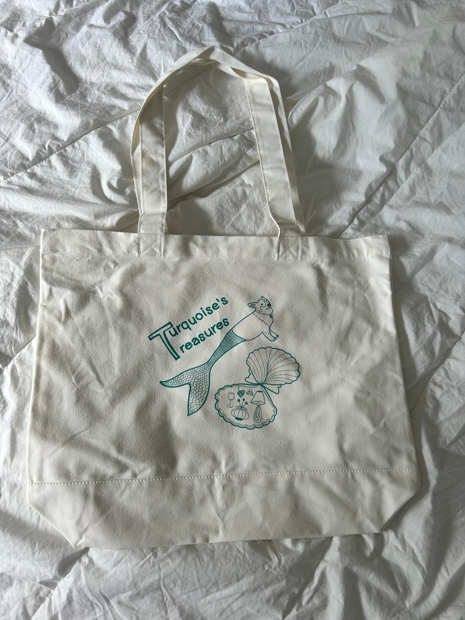 XL Turquoise’s Treasures tote bag