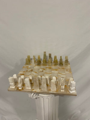 Marbled onyx chess game