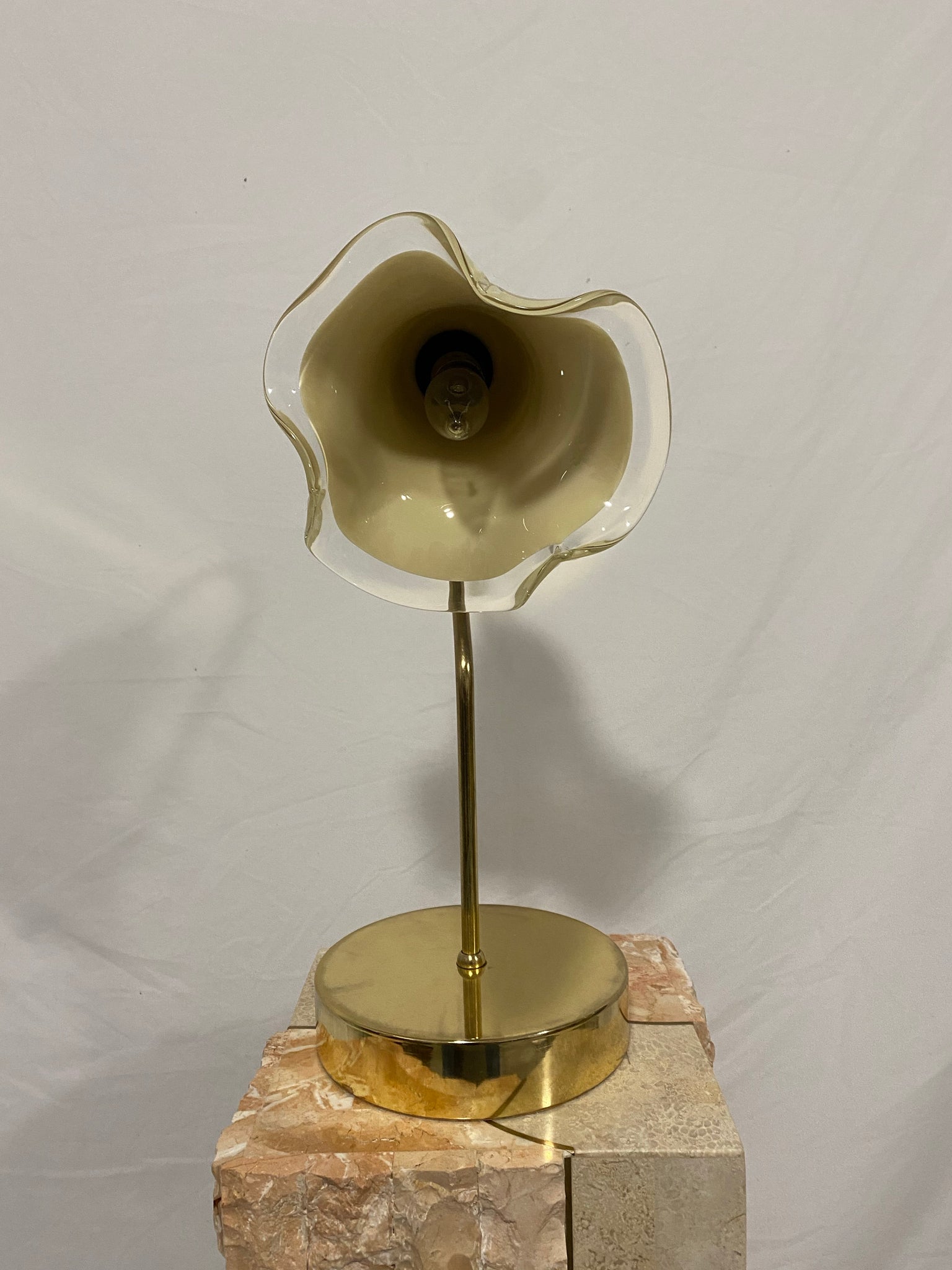 Cream Murano Vetri flower lamp