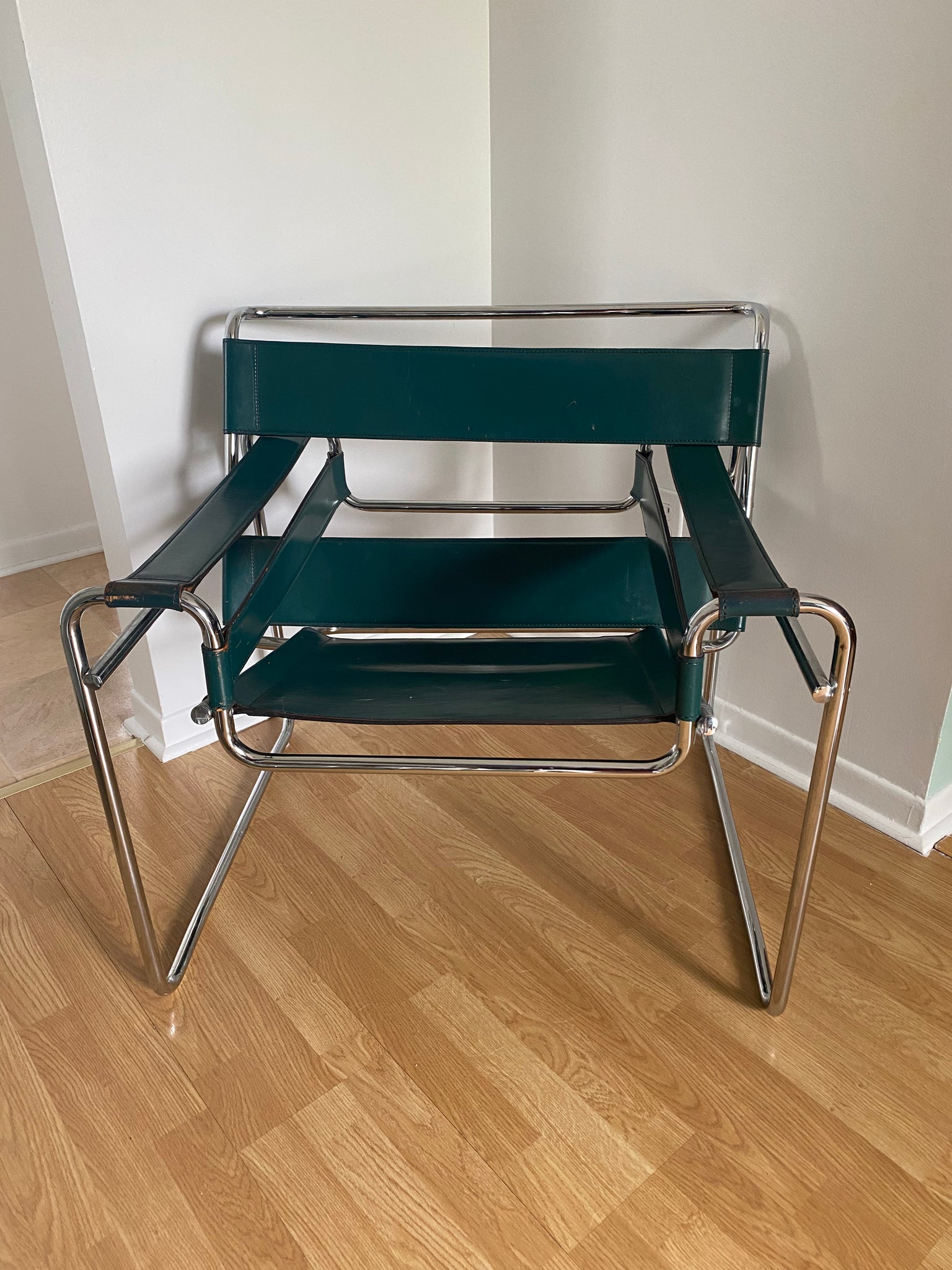 Forest green Marcel Breuer Wassily style chair