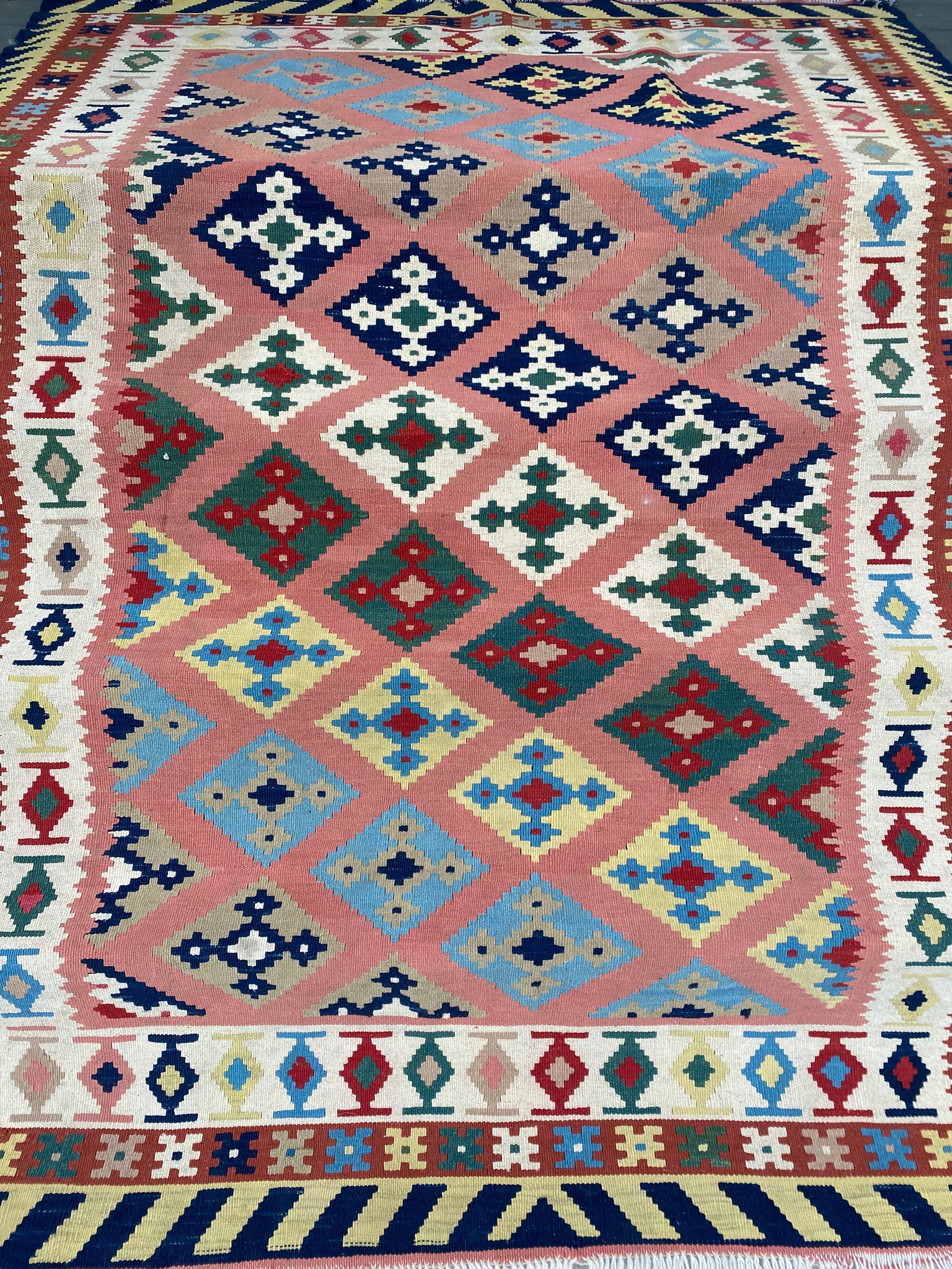 Colorful thin carpet