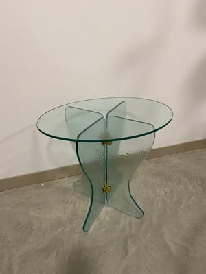 Petite table en verre givré