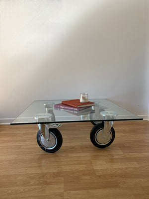 Gae Aulenti Fontana Arte style tempered glass coffee table on wheels