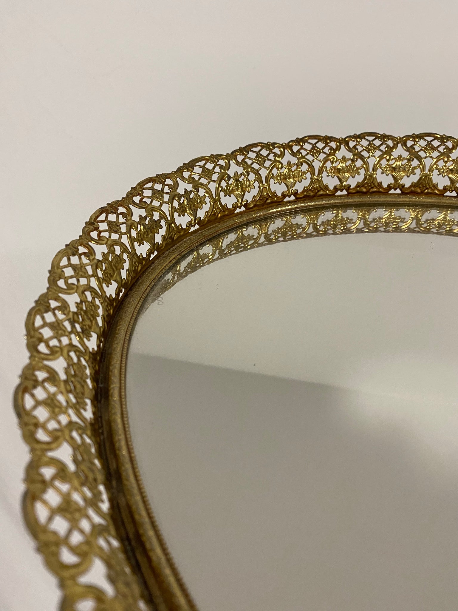 Ornate oval mirror tray
