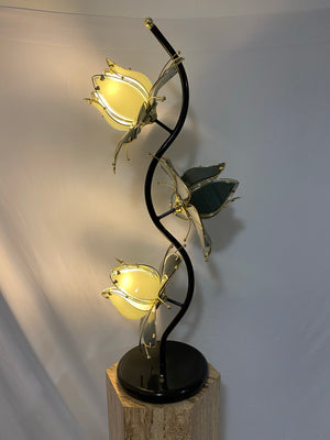Black lotus table lamp