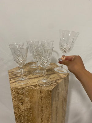 Set of 7 crystal wine glasses