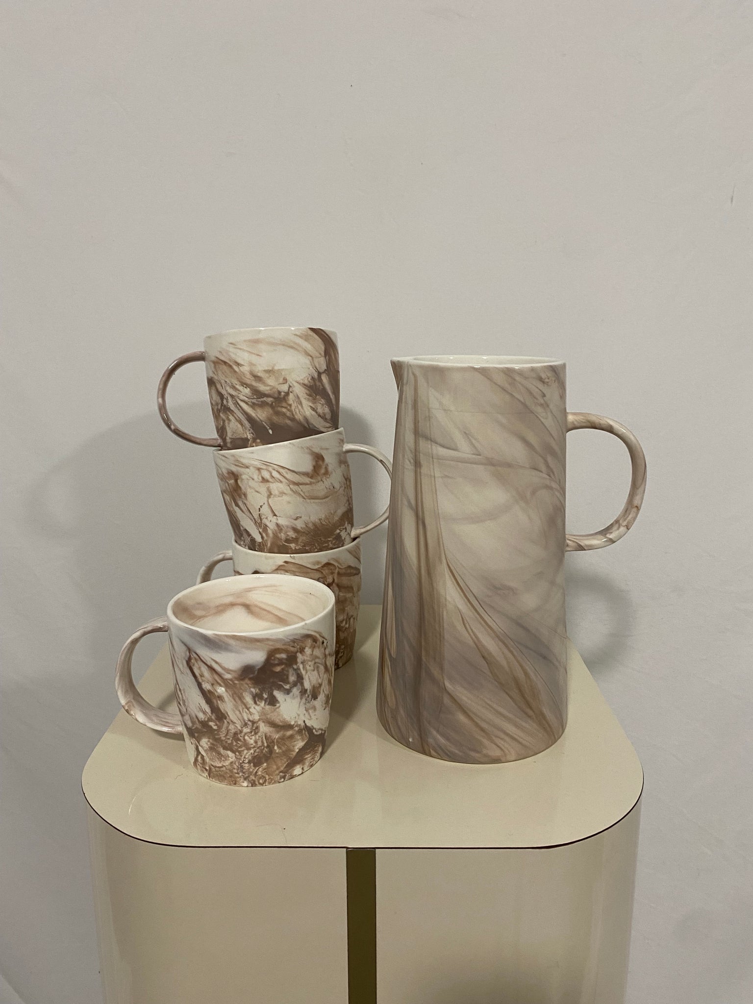 Marbled ceramic pitcher and mugs set