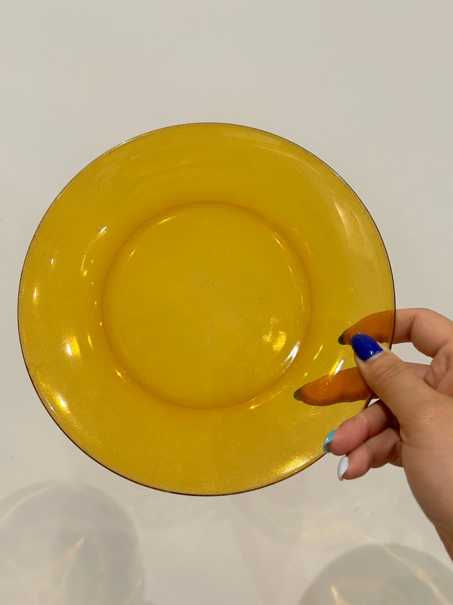 Selection of amber glass dishes part 4