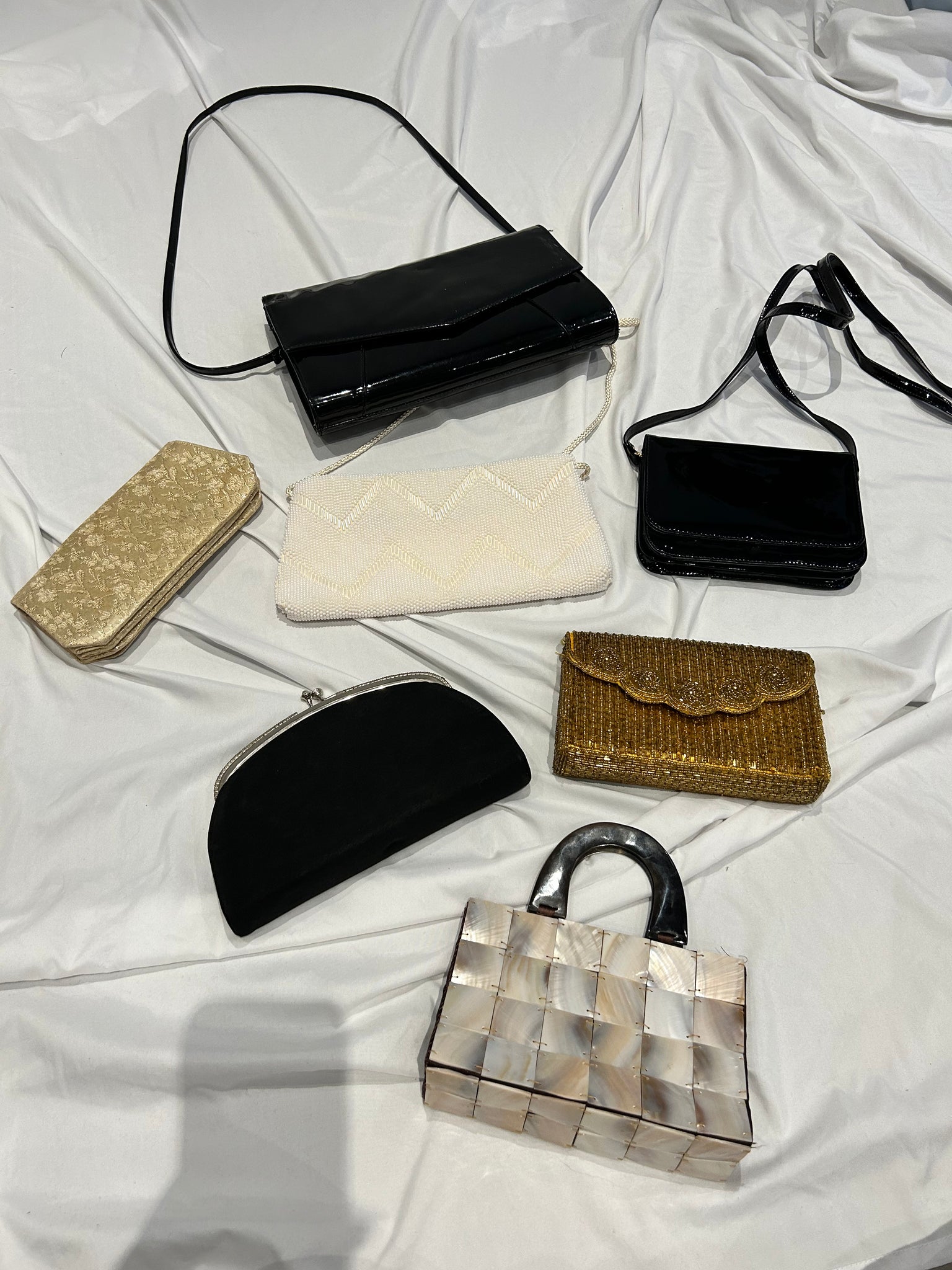 Selection of vintage purses & handbags part 4