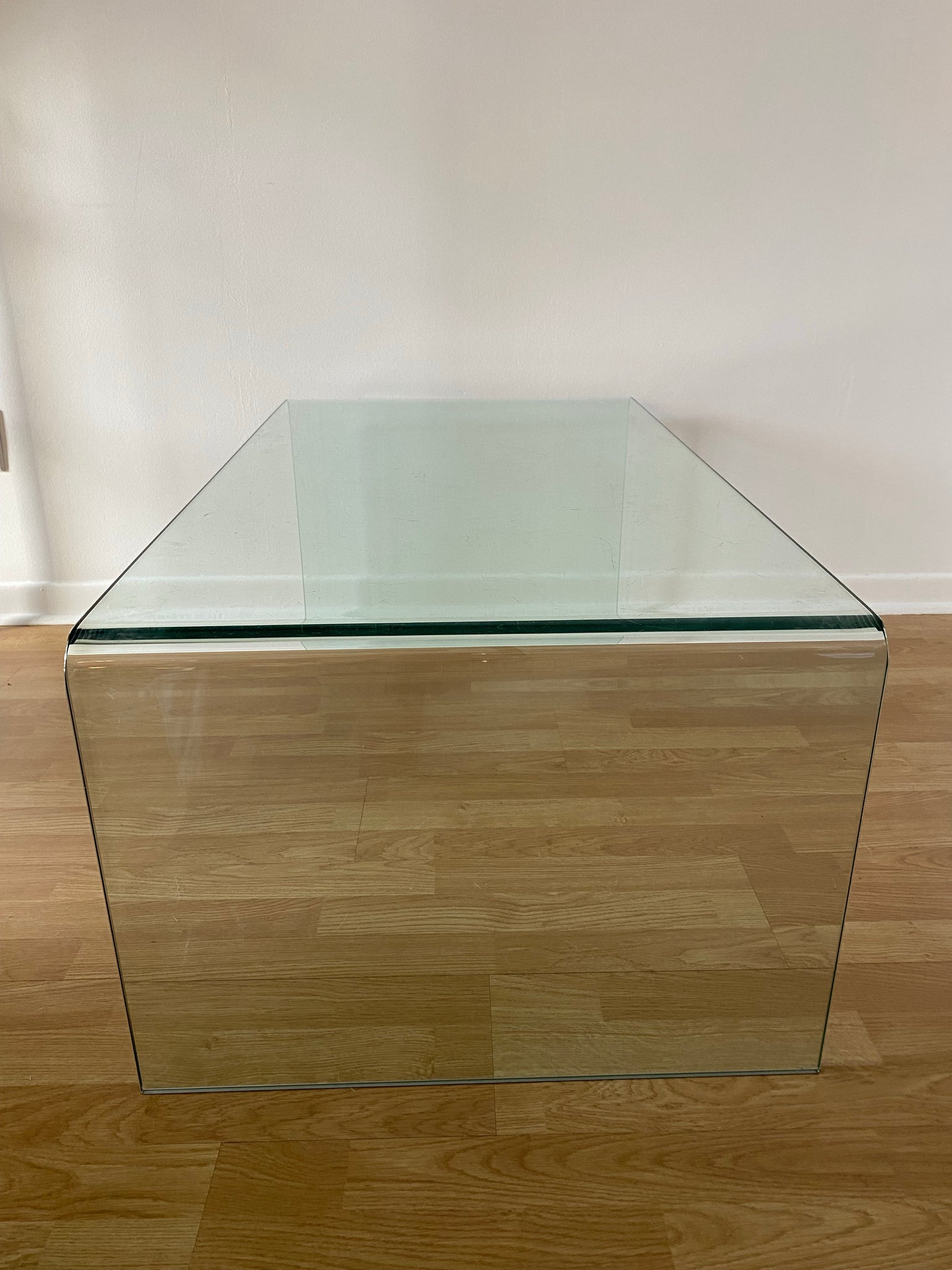 Beautiful tempered glass waterfall coffee table