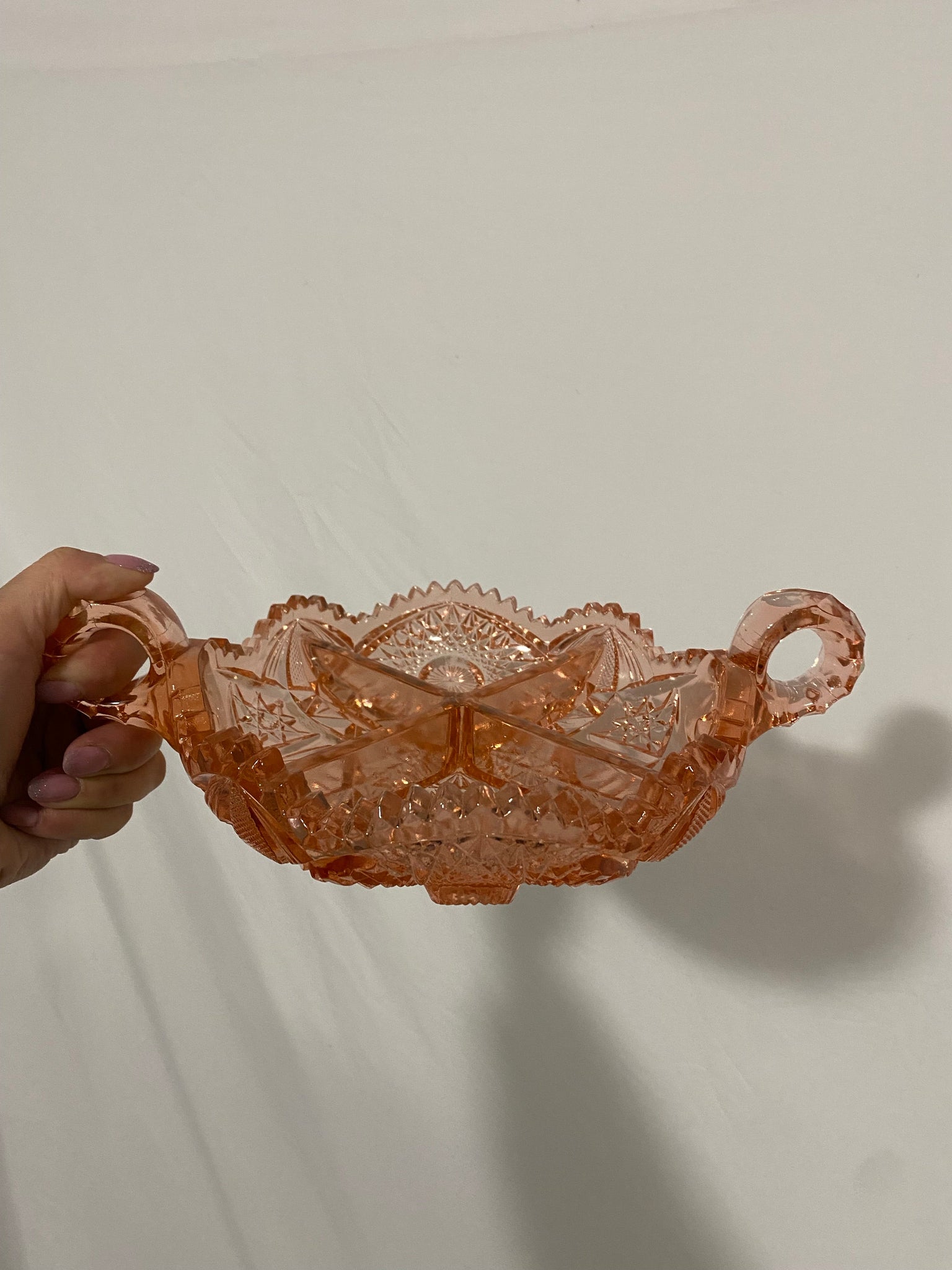 Thicc textured pink glass bowl with handles