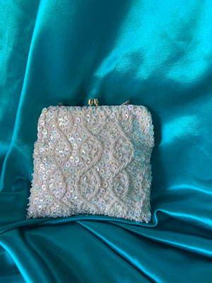 Small white beaded soirée handbag