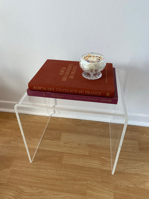 Cute little lucite waterfall side table