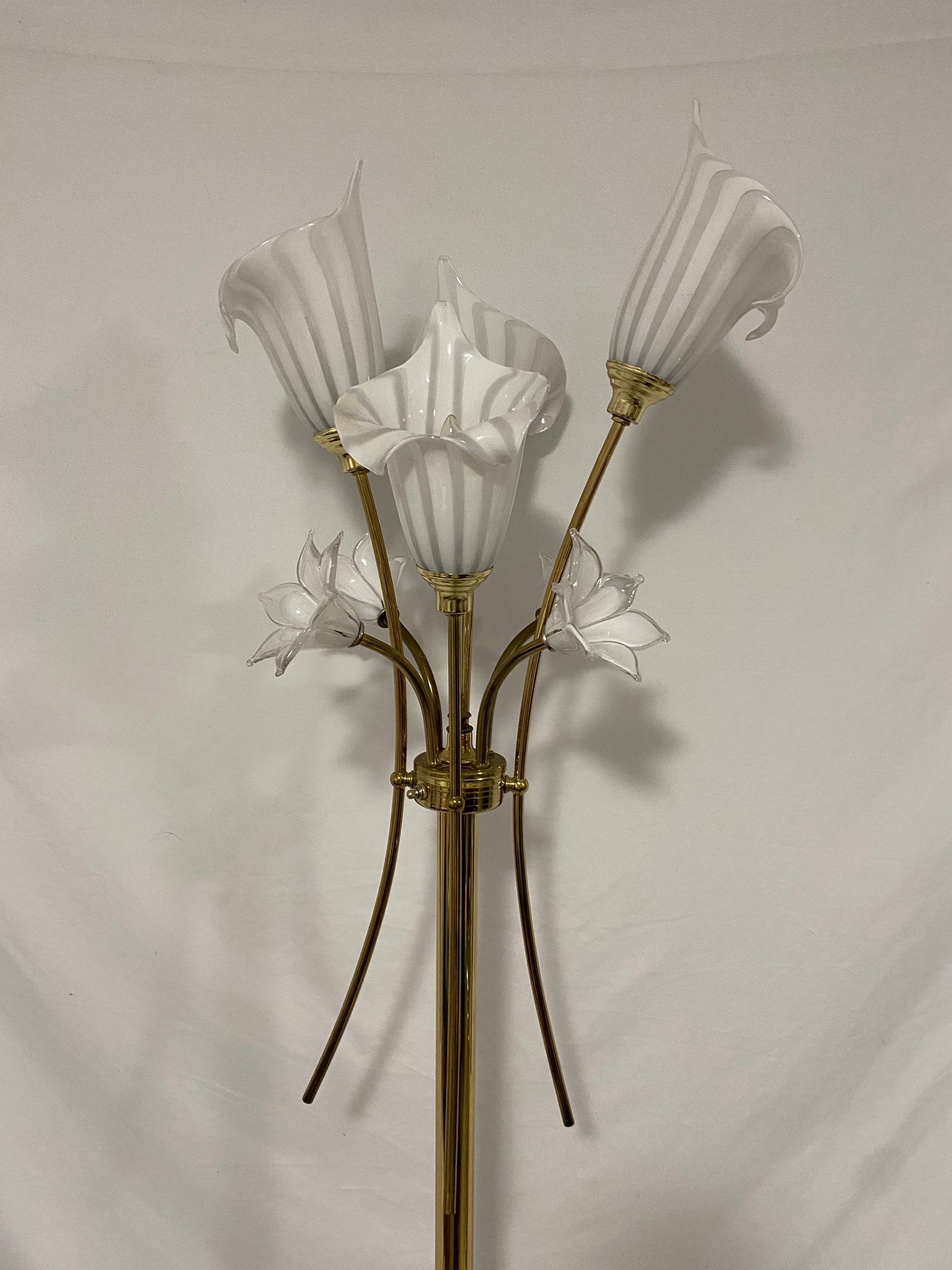 Murano glass calla lillies & brass floor lamp